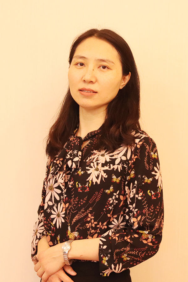 渭滨王晓娜 研究生学历,毕业于华南师范大学