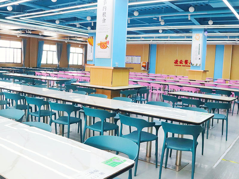 渭滨学生餐厅
